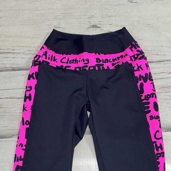 BLACKMILK Leggings Australia Black Pink Words Athletic Size Small - Picture 4 of 11